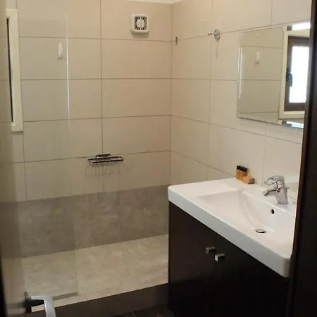 Kornesios Apartment